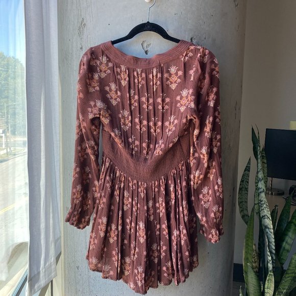 Urban Outfitters Pia Long- Sleeve Button- Waist Ecote Boho Romper | Size Medium - Picture 2 of 4